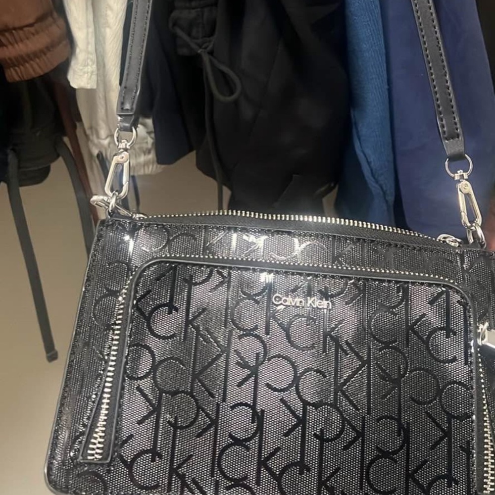 Calvin Klein crossbody